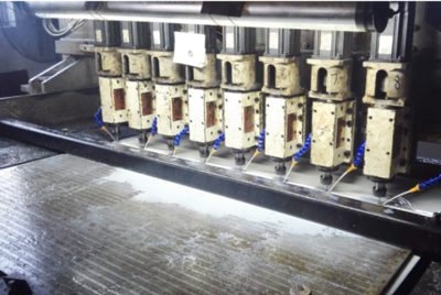 Drilling hole and application